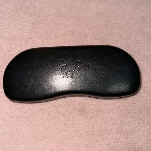 Authentic Ray-Ban Sunglass Case - Picture 1 of 3